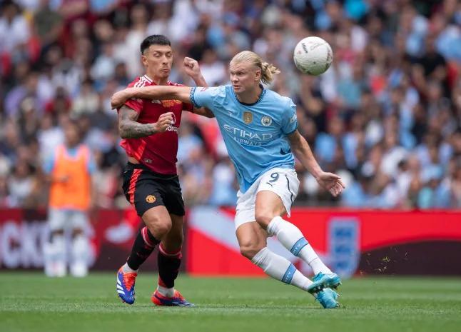 开云智能体验-斯科尔斯&amp;amp;巴特：曼联没有人能防住哈兰德，他身体太强壮了