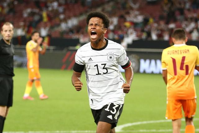 阿德耶米:从拜仁弃儿到德国队新宠的曲线报国路